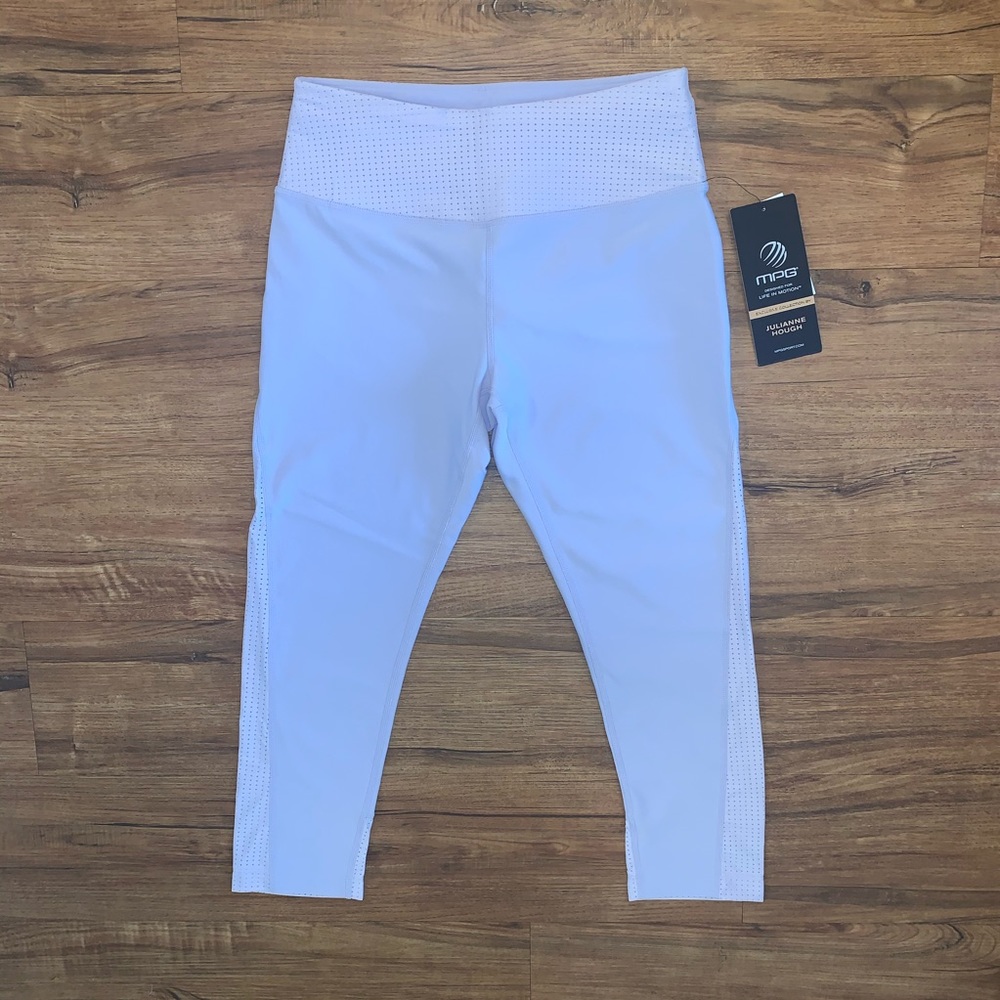 MPG Sport Capri Leggings Julianne Hough Collection
